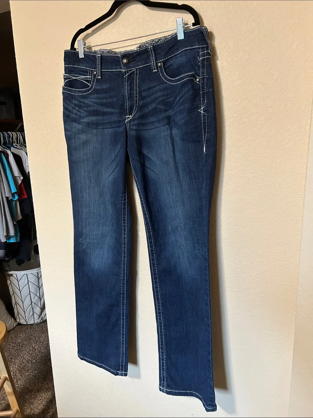 ARIAT Women’s Mid Rise Icon Stackable Straight Leg Jeans 33R Western Rodeo Denim